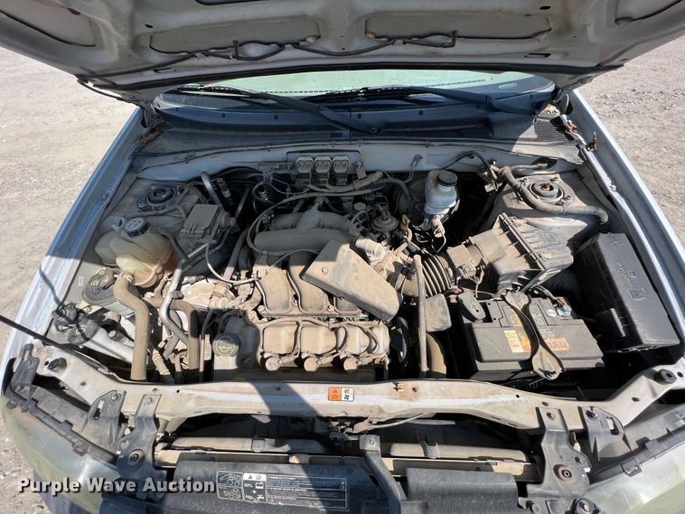 image for item JX9416 2006 Ford Escape XLT  SUV