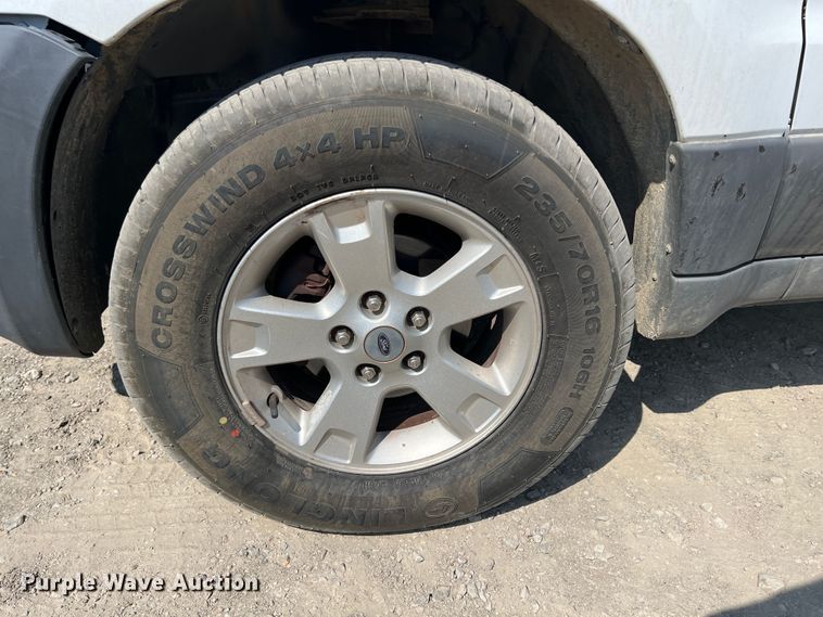 image for item JX9416 2006 Ford Escape XLT  SUV