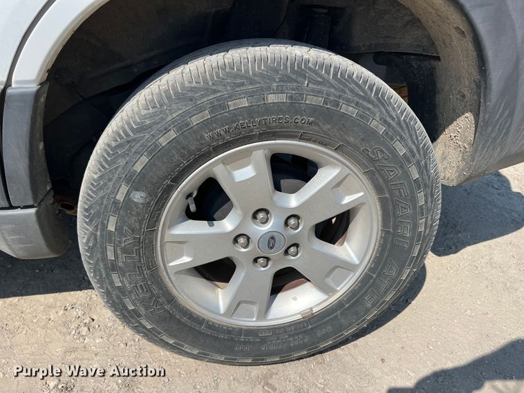 image for item JX9416 2006 Ford Escape XLT  SUV