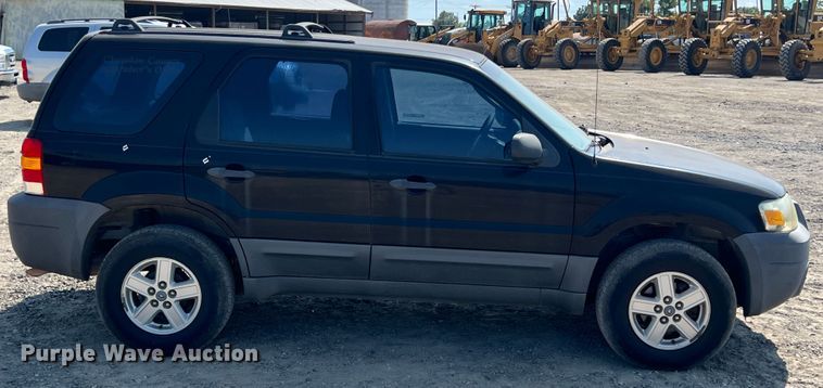 image for item JX9417 2007 Ford Escape  SUV