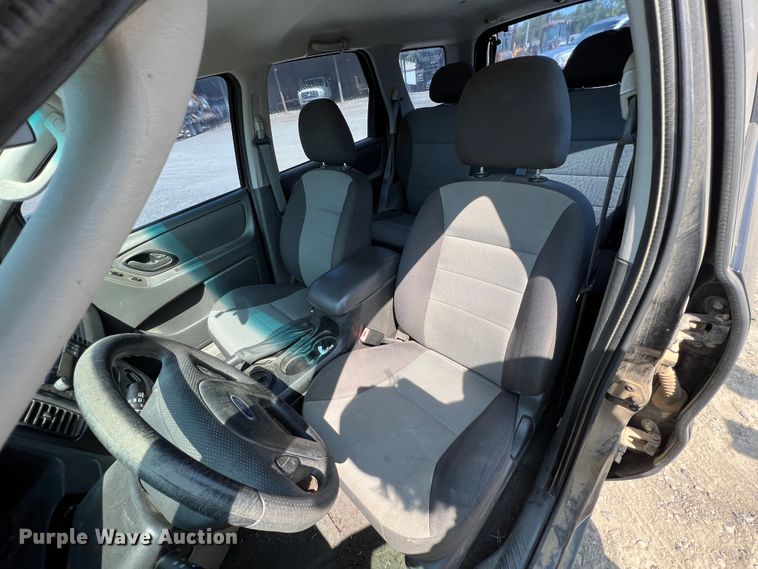 image for item JX9417 2007 Ford Escape  SUV