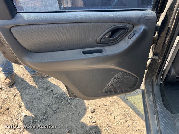 image for item JX9417 2007 Ford Escape  SUV