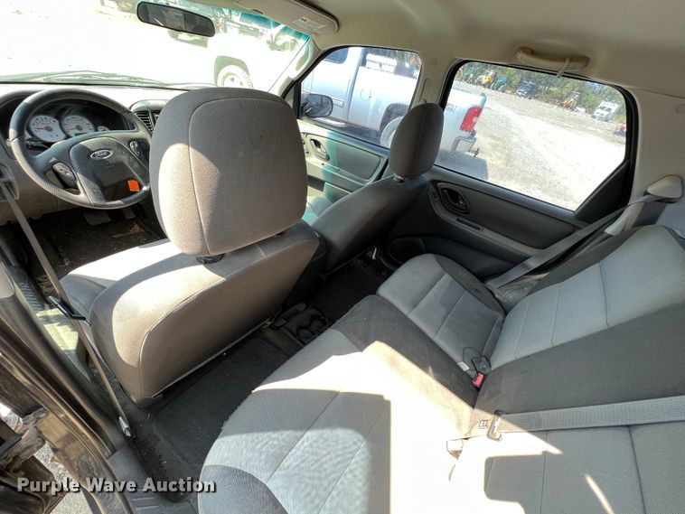 image for item JX9417 2007 Ford Escape  SUV