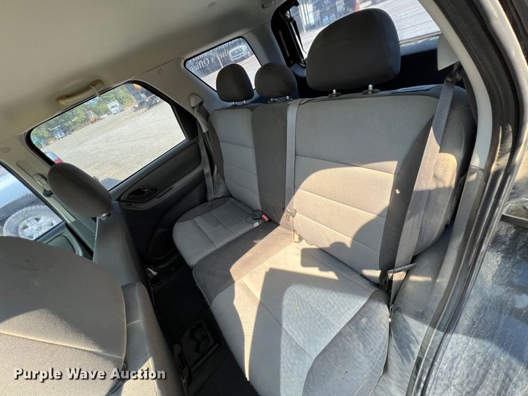 image for item JX9417 2007 Ford Escape  SUV