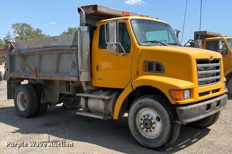 image for item JX9418 2006 Sterling L7500  dump truck