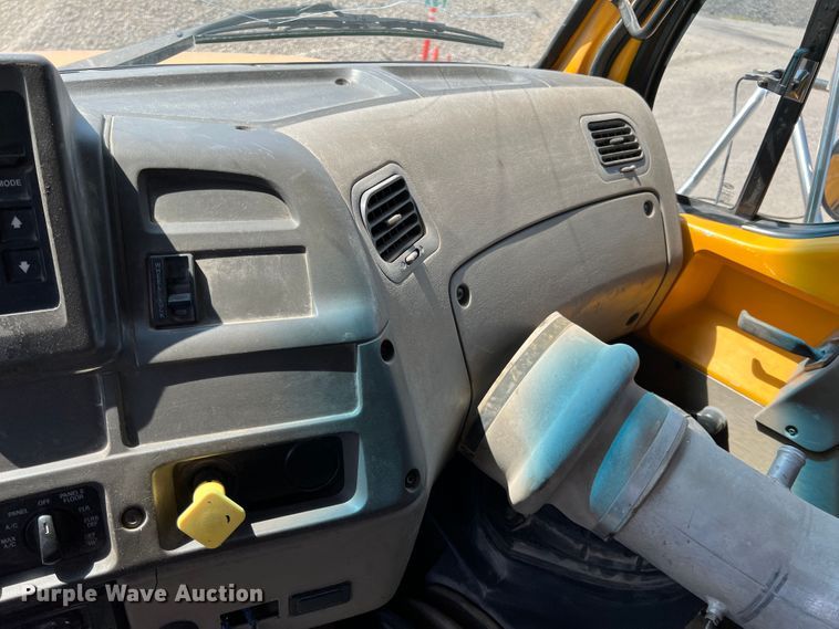 image for item JX9418 2006 Sterling L7500  dump truck