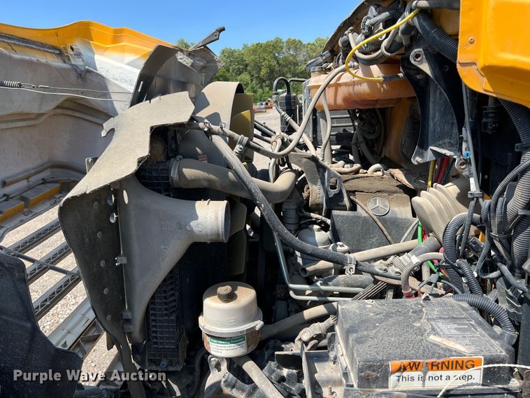 image for item JX9418 2006 Sterling L7500  dump truck