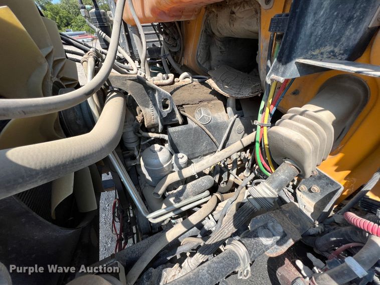 image for item JX9418 2006 Sterling L7500  dump truck