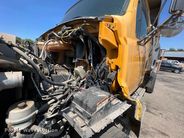 image for item JX9418 2006 Sterling L7500  dump truck