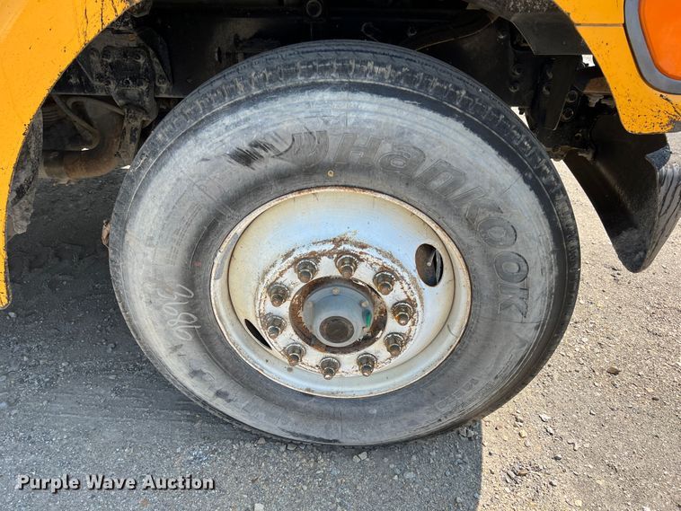 image for item JX9418 2006 Sterling L7500  dump truck