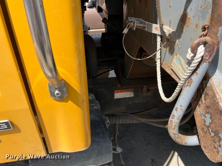 image for item JX9420 2006 Sterling L7500  dump truck