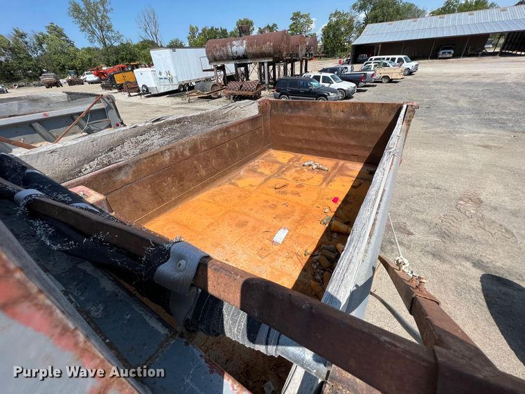 image for item JX9420 2006 Sterling L7500  dump truck