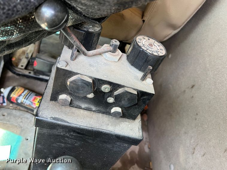 image for item JX9420 2006 Sterling L7500  dump truck