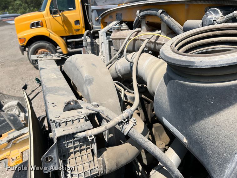 image for item JX9420 2006 Sterling L7500  dump truck