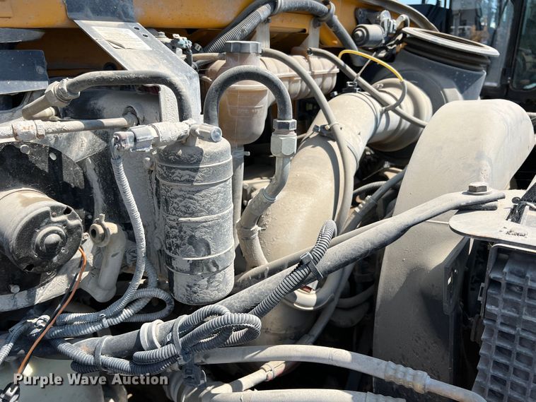 image for item JX9420 2006 Sterling L7500  dump truck