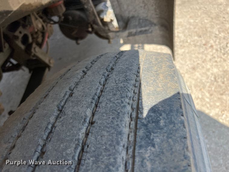 image for item JX9420 2006 Sterling L7500  dump truck