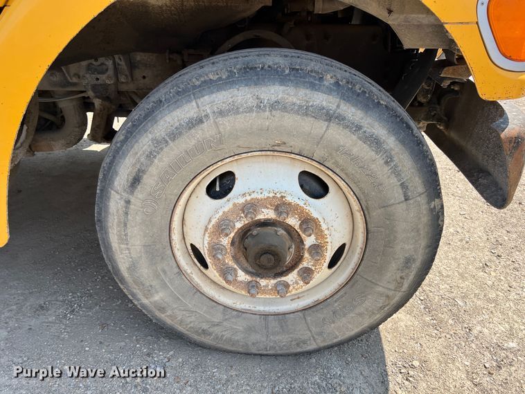 image for item JX9420 2006 Sterling L7500  dump truck