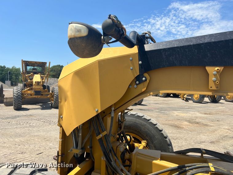 image for item JX9422 2011 Caterpillar 120M  motor grader