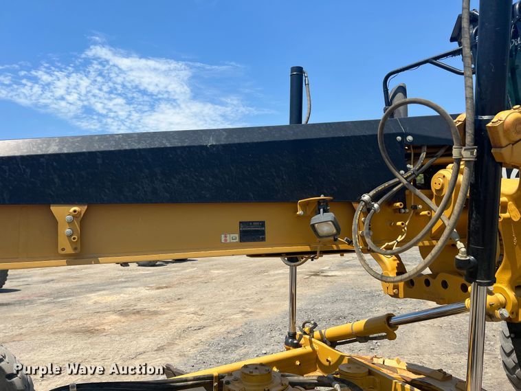 image for item JX9422 2011 Caterpillar 120M  motor grader