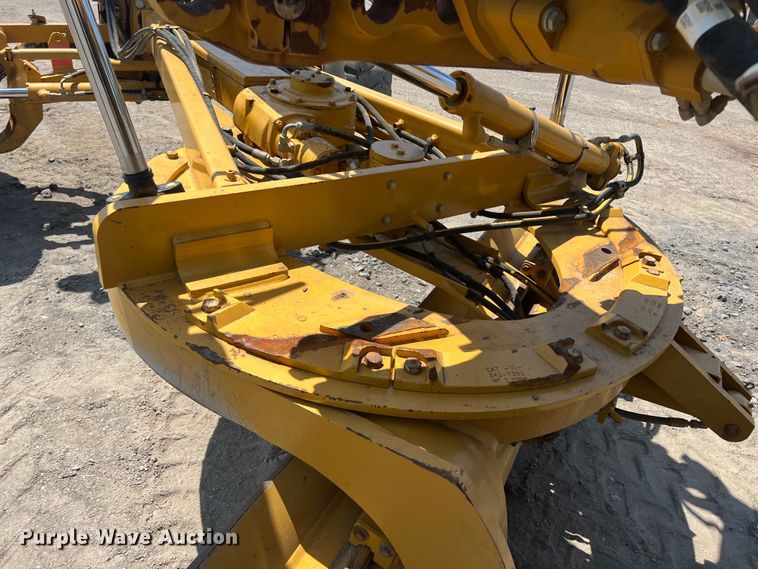 image for item JX9422 2011 Caterpillar 120M  motor grader