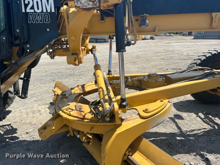 image for item JX9422 2011 Caterpillar 120M  motor grader