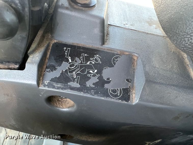 image for item JX9422 2011 Caterpillar 120M  motor grader