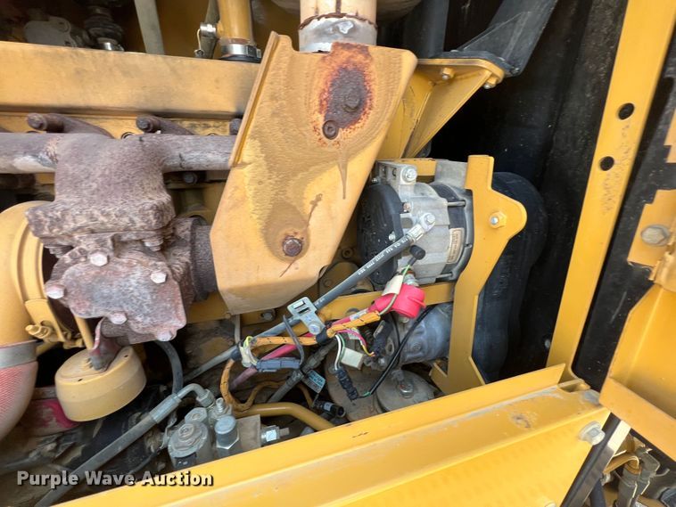 image for item JX9422 2011 Caterpillar 120M  motor grader