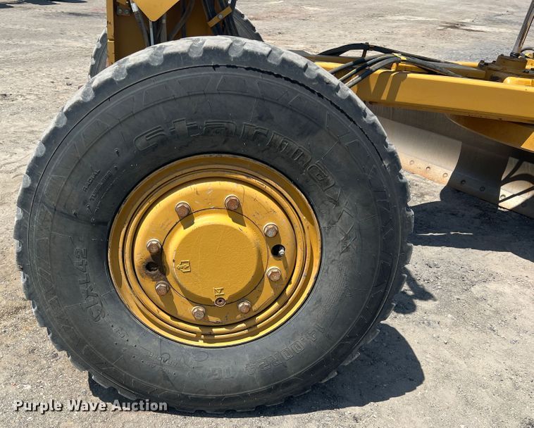 image for item JX9422 2011 Caterpillar 120M  motor grader