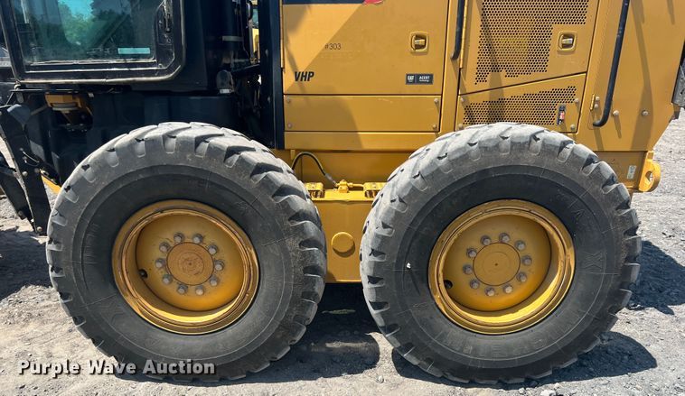 image for item JX9422 2011 Caterpillar 120M  motor grader