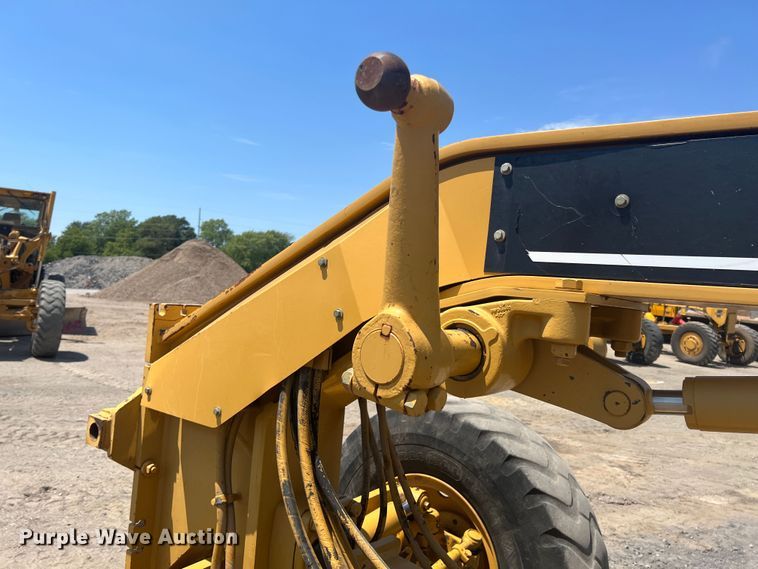 image for item JX9423 2007 Caterpillar 12H  motor grader