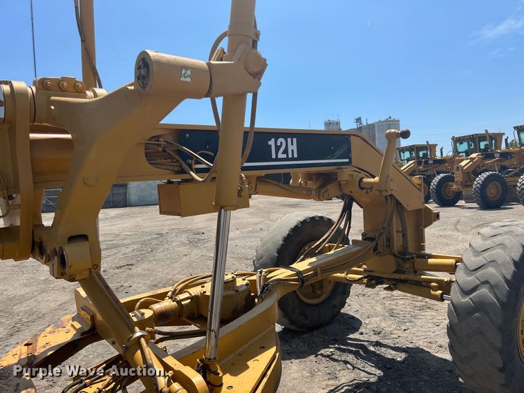 image for item JX9423 2007 Caterpillar 12H  motor grader