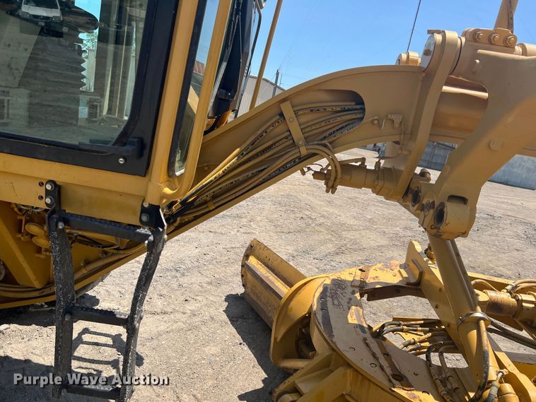 image for item JX9423 2007 Caterpillar 12H  motor grader