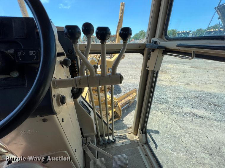 image for item JX9423 2007 Caterpillar 12H  motor grader