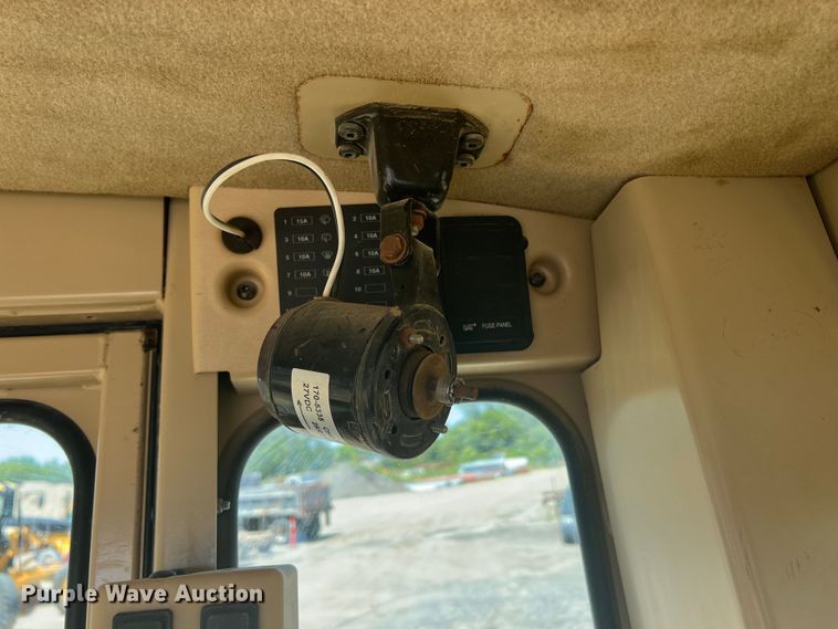 image for item JX9423 2007 Caterpillar 12H  motor grader