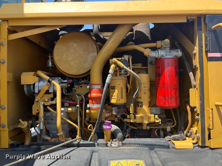 image for item JX9423 2007 Caterpillar 12H  motor grader