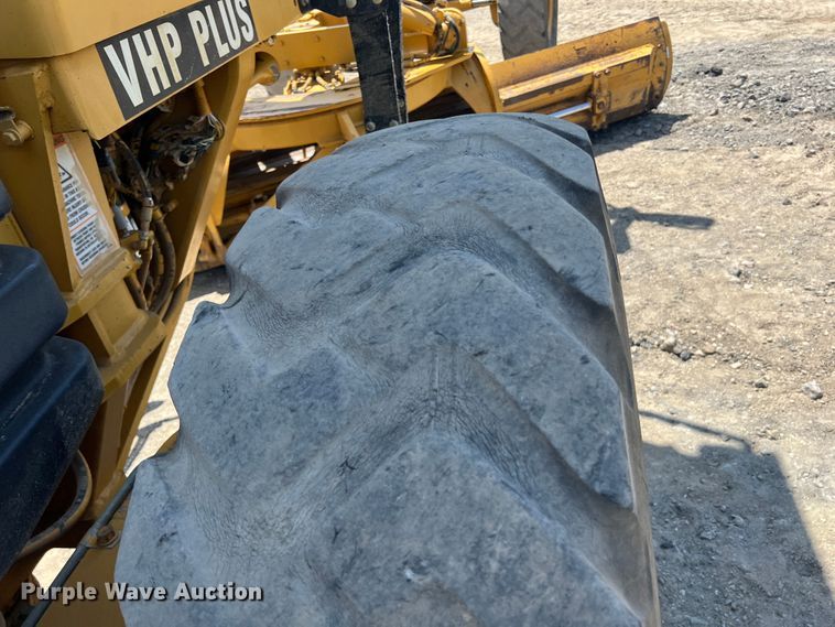 image for item JX9423 2007 Caterpillar 12H  motor grader