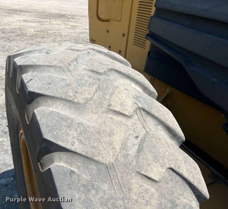 image for item JX9423 2007 Caterpillar 12H  motor grader