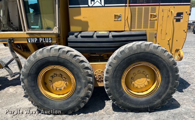 image for item JX9423 2007 Caterpillar 12H  motor grader