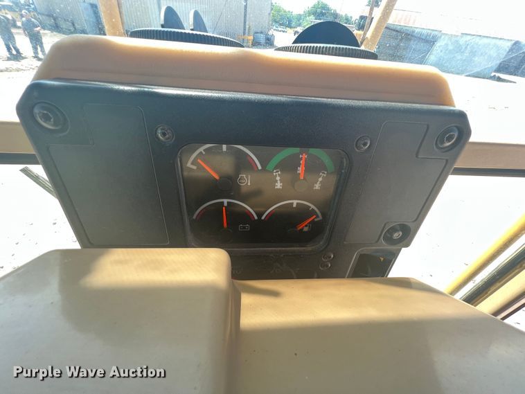 image for item JX9428 2007 Caterpillar 12H  motor grader