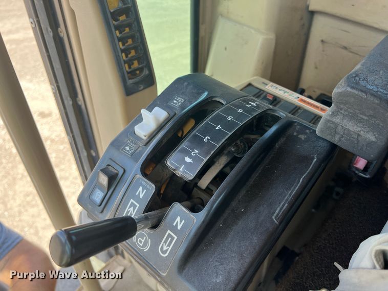 image for item JX9428 2007 Caterpillar 12H  motor grader