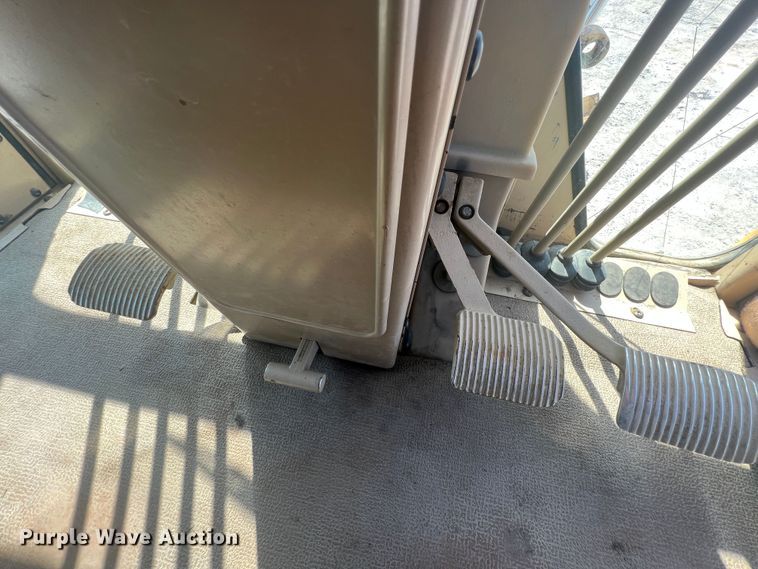 image for item JX9428 2007 Caterpillar 12H  motor grader