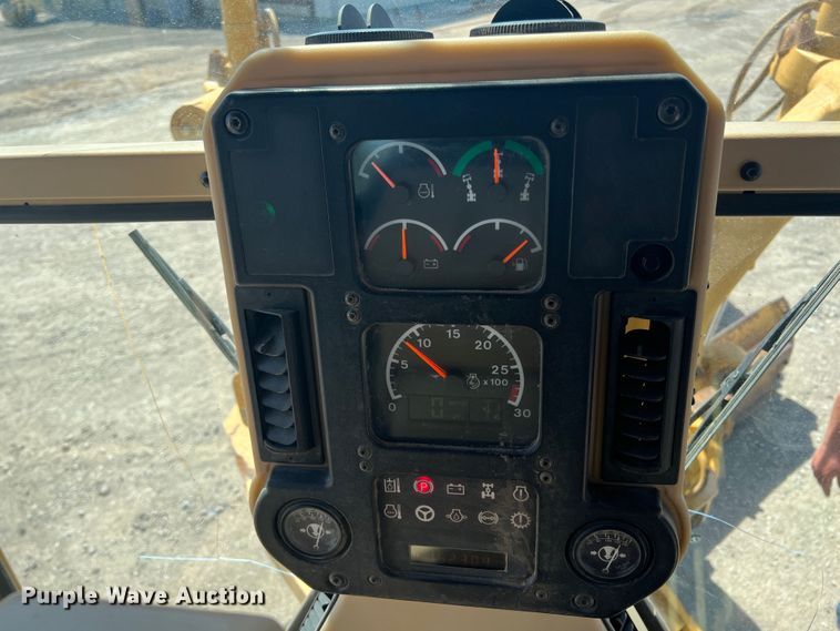 image for item JX9428 2007 Caterpillar 12H  motor grader