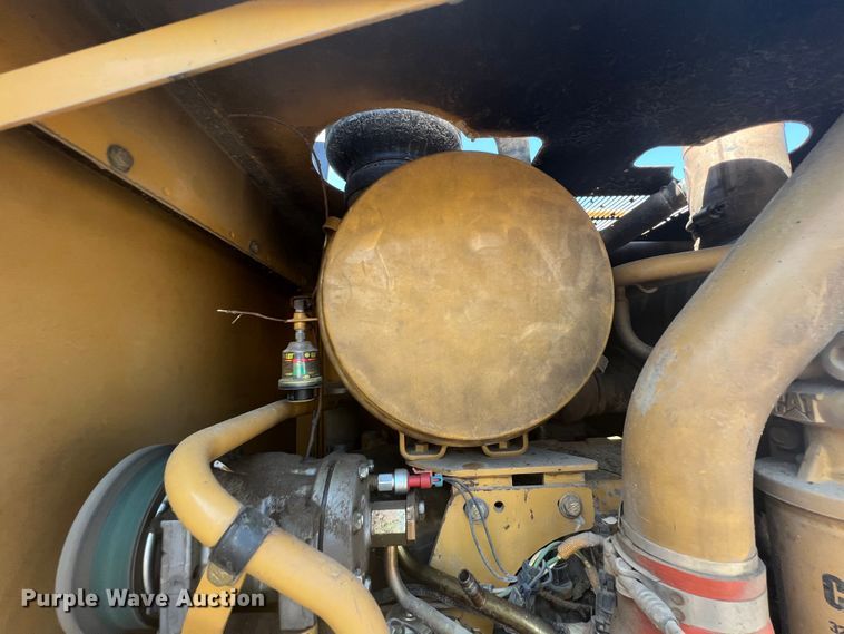 image for item JX9428 2007 Caterpillar 12H  motor grader