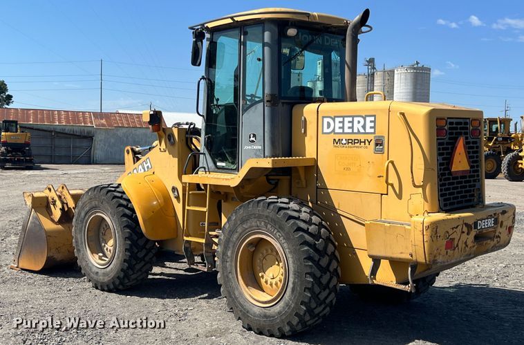 image for item JX9429 2002 John Deere 444H  wheel loader
