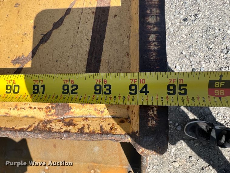 image for item JX9429 2002 John Deere 444H  wheel loader