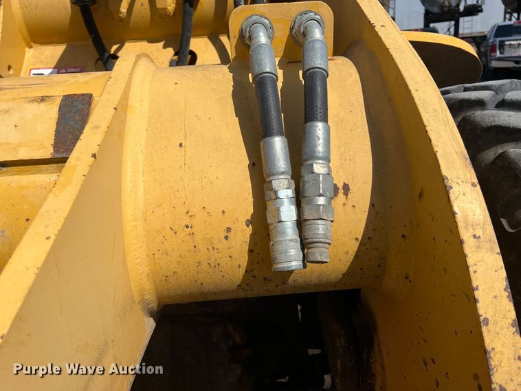 image for item JX9429 2002 John Deere 444H  wheel loader