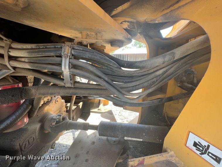 image for item JX9429 2002 John Deere 444H  wheel loader