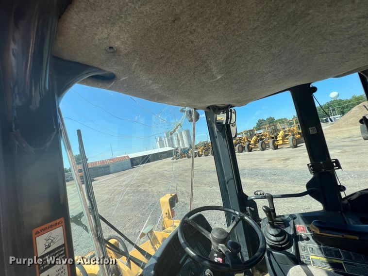 image for item JX9429 2002 John Deere 444H  wheel loader