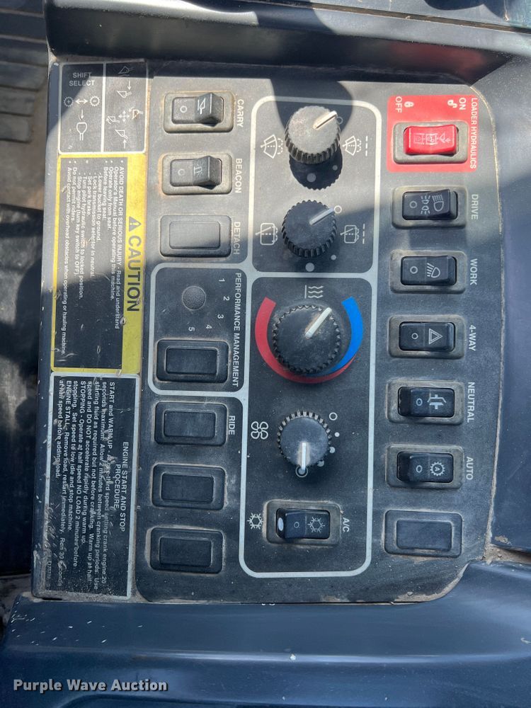 image for item JX9429 2002 John Deere 444H  wheel loader