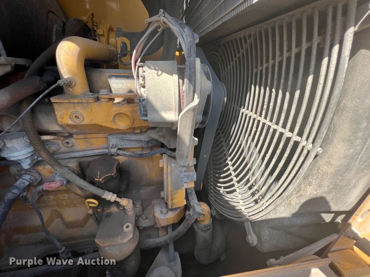 image for item JX9429 2002 John Deere 444H  wheel loader